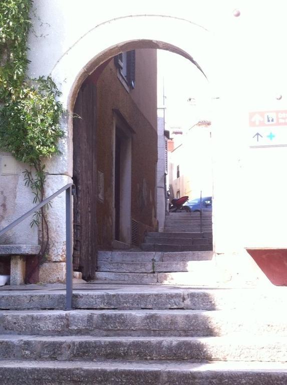 ורסאר Guesthouse Galeb מראה חיצוני תמונה